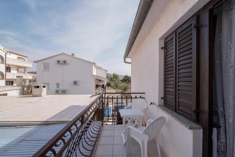 Apartments Fidelis - One Bedroom Apartment With Terrace And Garden View 3 Trogir Exterior foto