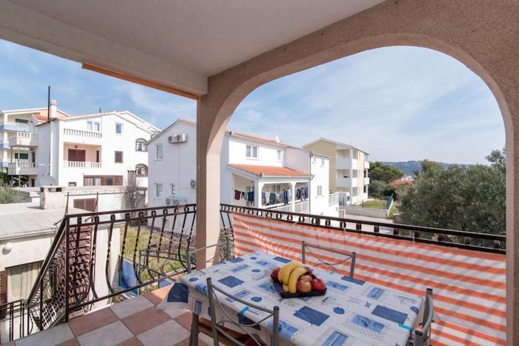 Apartments Fidelis - One Bedroom Apartment With Terrace And Garden View 3 Trogir Exterior foto